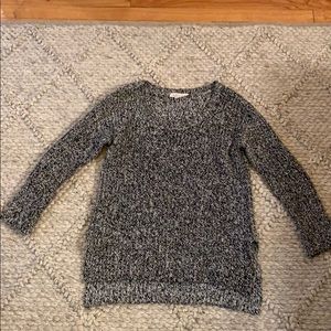 BCBG knitted blank and white sweater